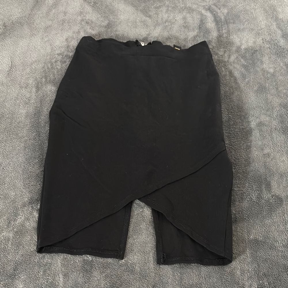 Revamped Skirt Black with Zipper Overlay Athleisure Medium